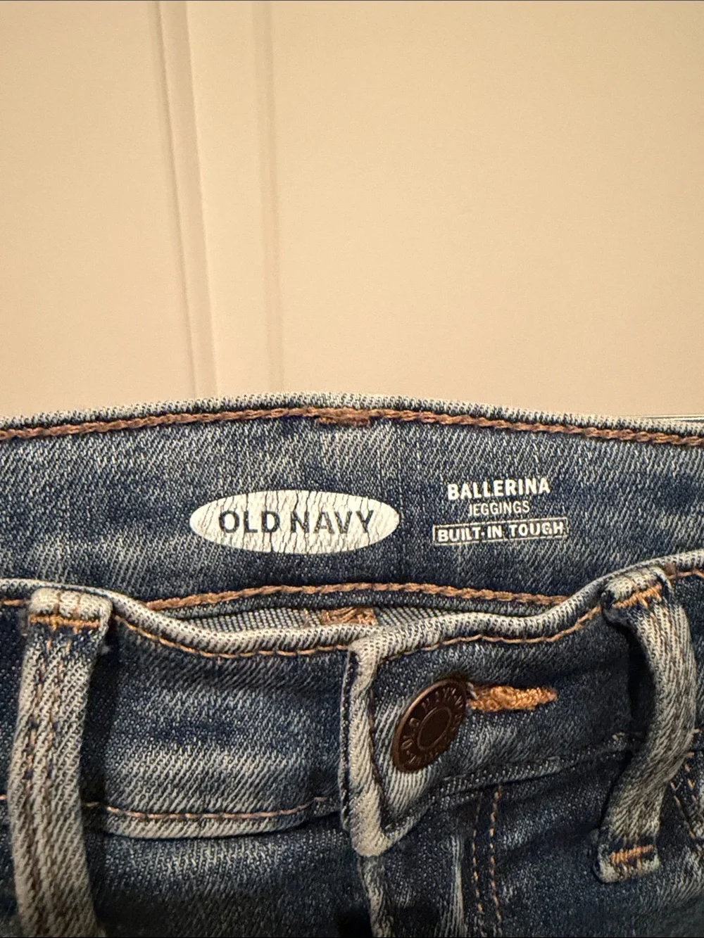 Distressed Skinny Jeans